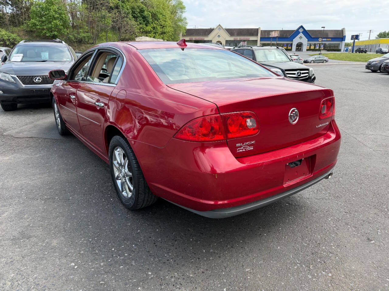 Used 2010 Buick Lucerne CX w/ CX Premium Appearance Package FWD image 11