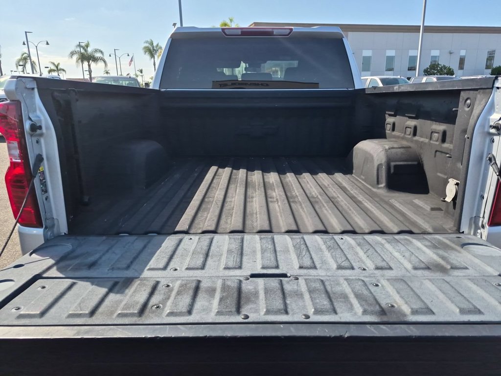 Used 2022 Chevrolet Silverado 1500 Custom AWD/4WD image 26