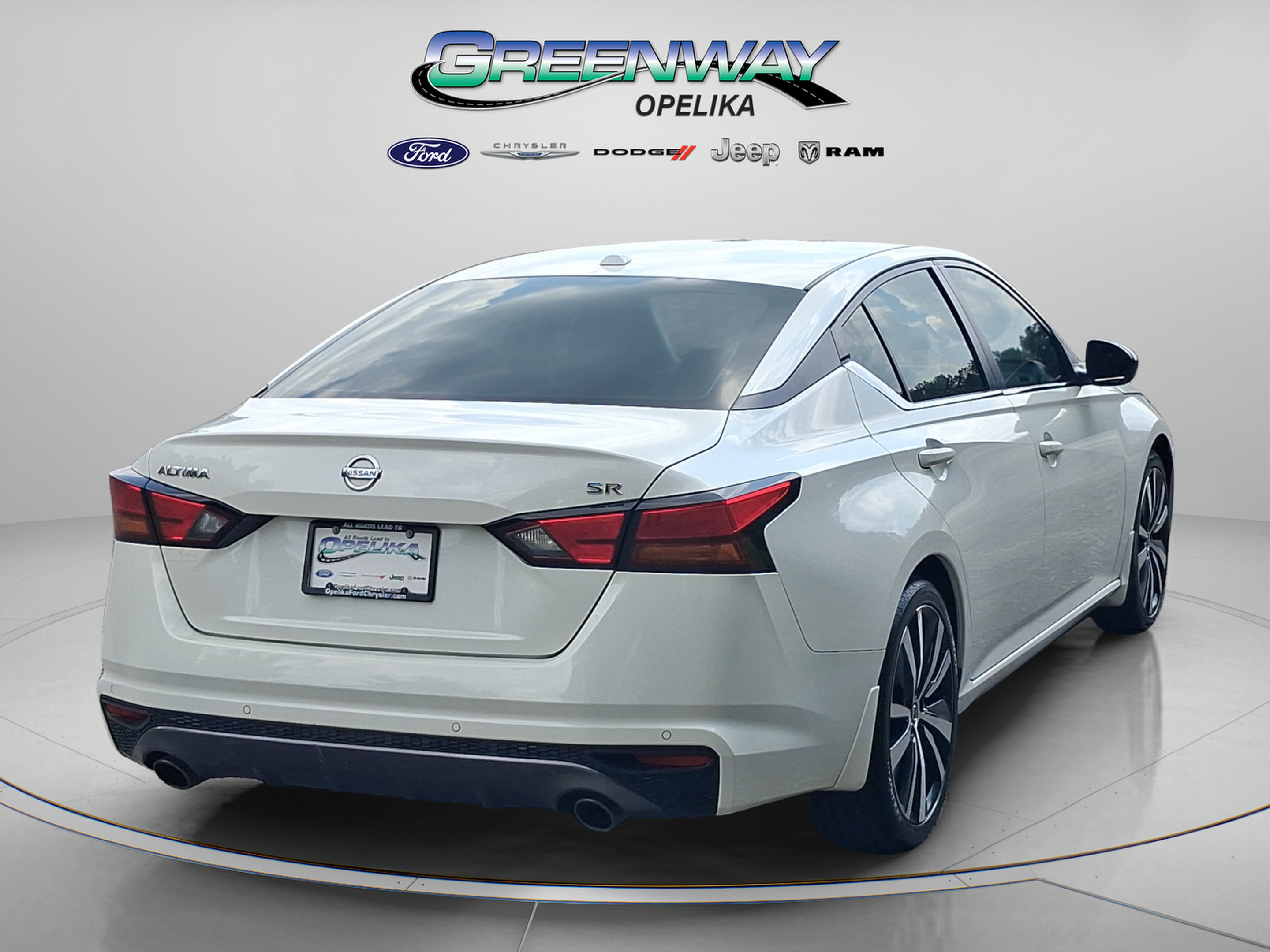 Used 2022 Nissan Altima 2.5 SR FWD image 7