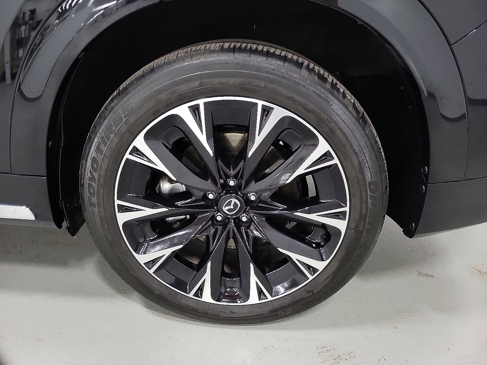 Used 2025 MAZDA CX-90 3.3 Turbo S w/ Premium Package image 8