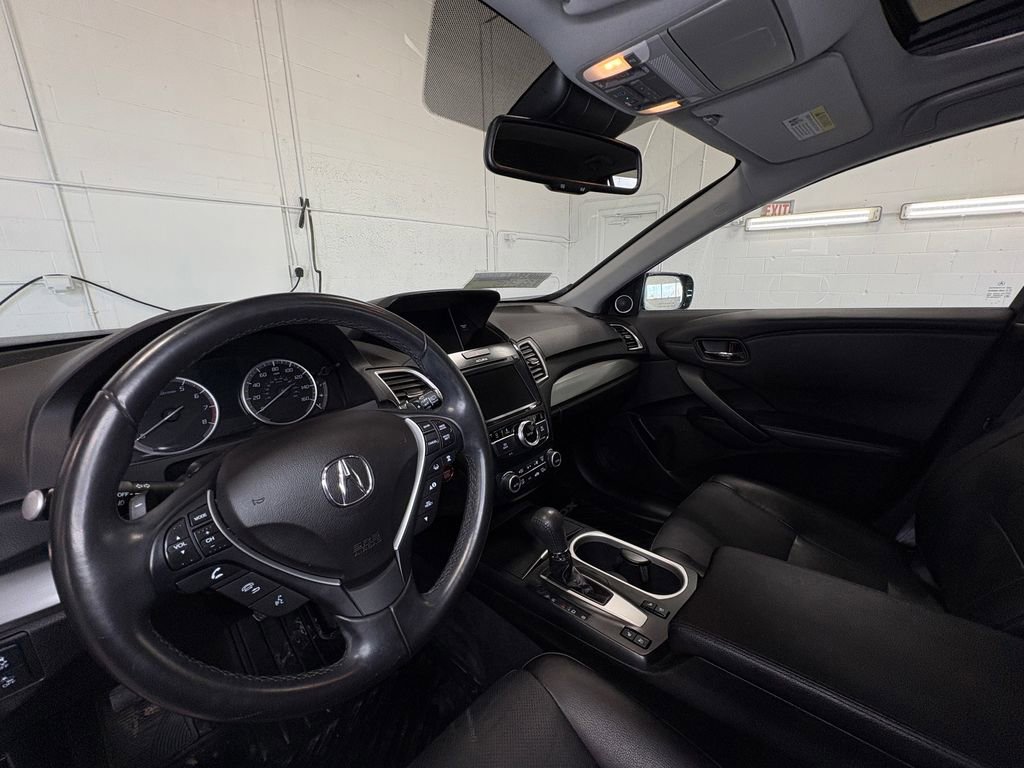 Used 2018 Acura RDX AWD w/ Advance Package image 14