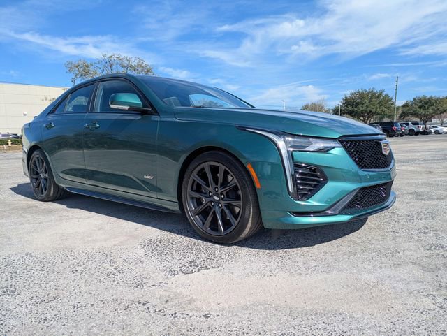 Used 2025 Cadillac CT4 V image 2