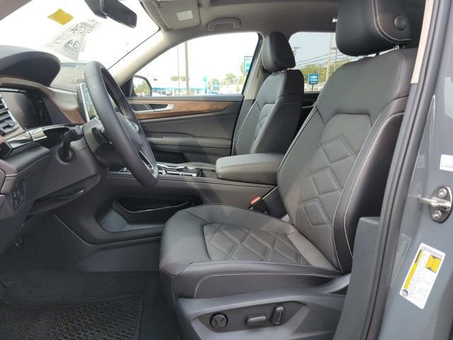 New 2026 Volkswagen Atlas SE image 13