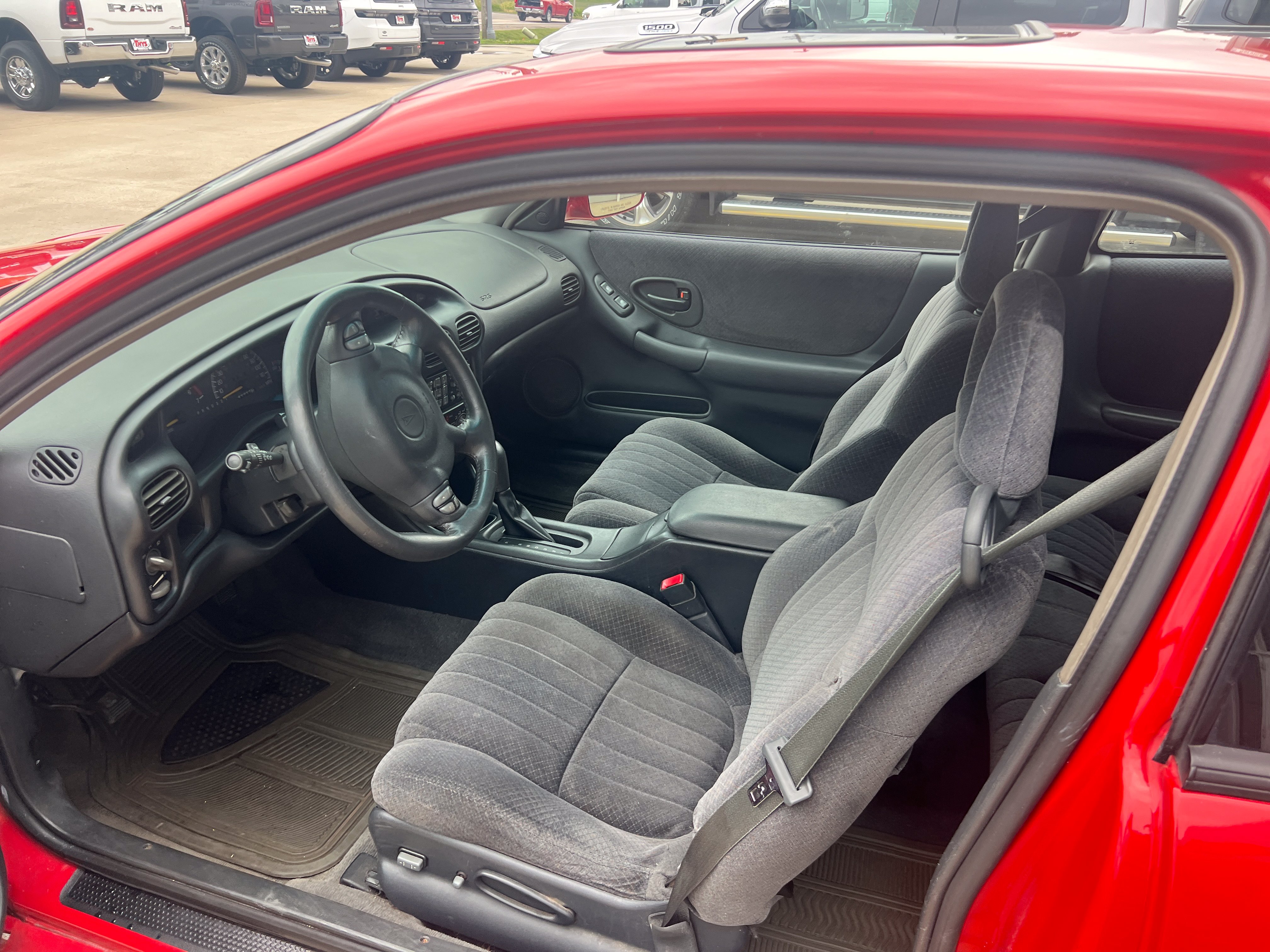 Used 2001 Pontiac Grand Prix GT w/ Opt Pkg 1 FWD image 10