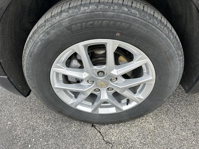 Used 2024 Chevrolet Equinox LT w/ LPO, Floor Liner Package image 18