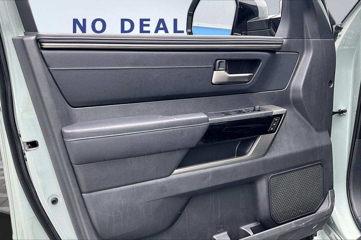 Used 2024 Toyota Tundra Limited w/ Power Package AWD/4WD image 21