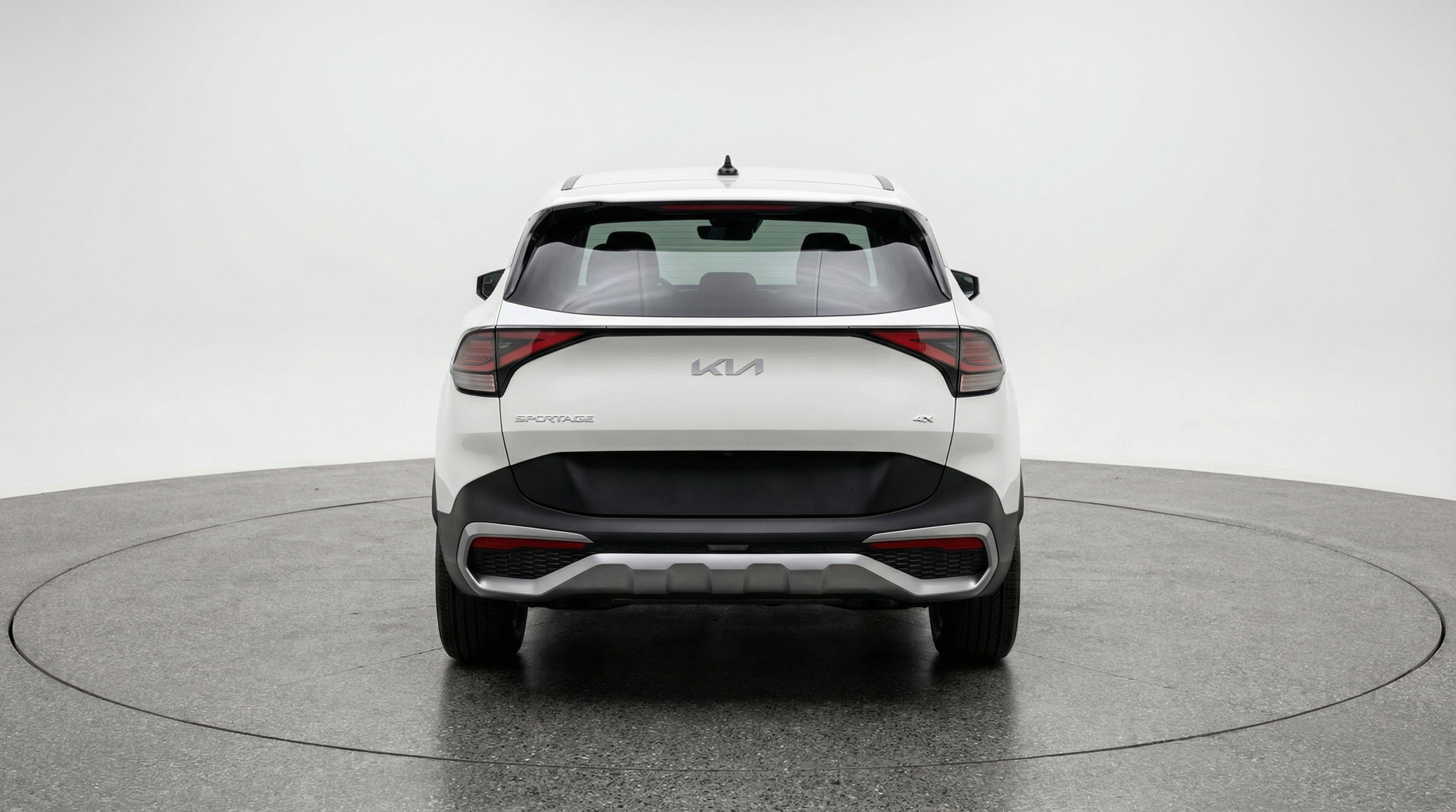 Used 2025 Kia Sportage LX image 7