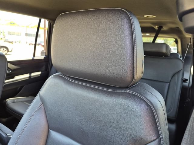 Used 2022 Chevrolet Suburban Z71 AWD/4WD image 27