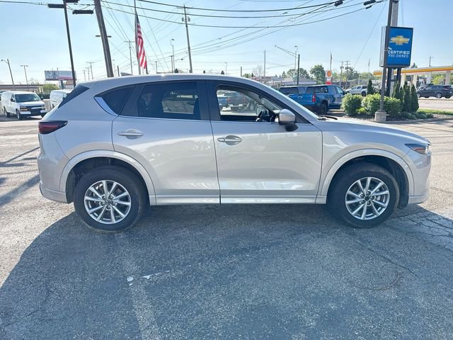 Used 2025 MAZDA CX-5 AWD 2.5 S w/ Select Package image 4