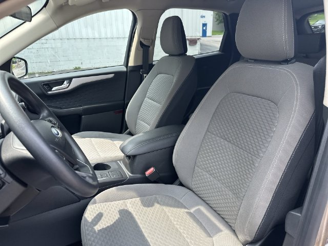 Used 2020 Ford Escape SE AWD/4WD image 22