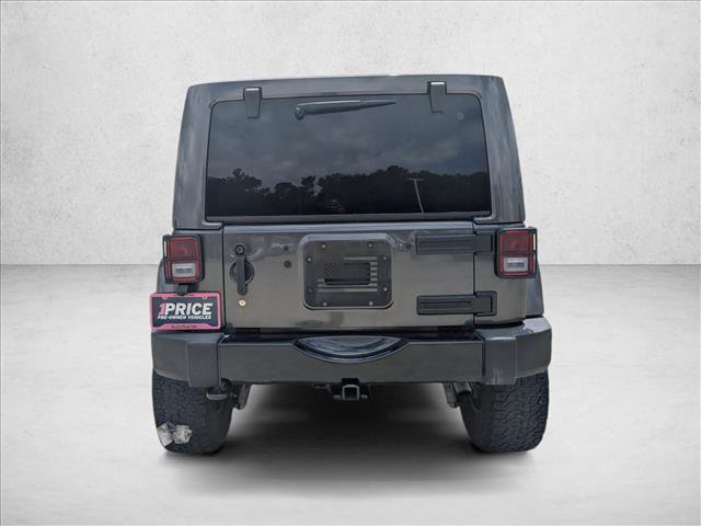 Used 2018 Jeep Wrangler Unlimited Sahara AWD/4WD image 6