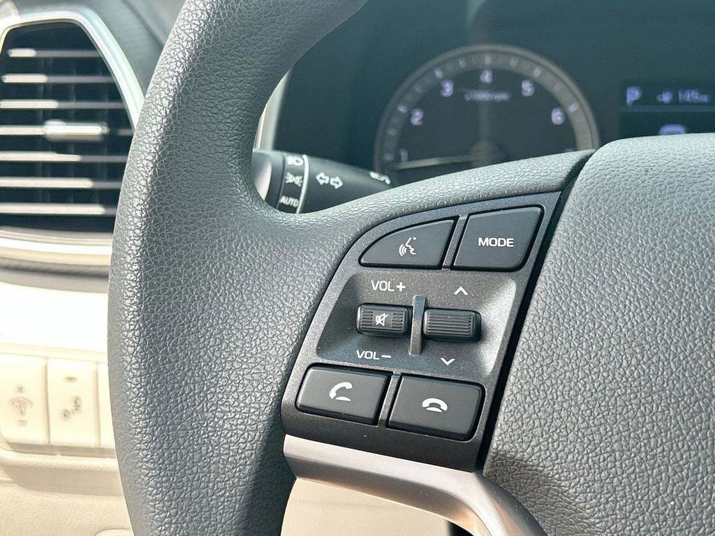 Used 2019 Hyundai Santa Fe SE FWD image 35