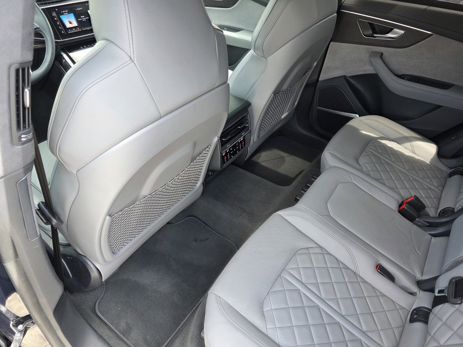 Used 2023 Audi SQ8 Premium Plus image 15