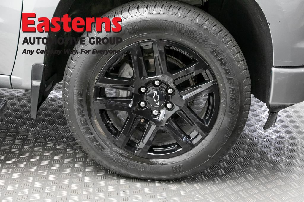 Used 2024 Chevrolet Silverado 1500 Custom AWD/4WD image 30