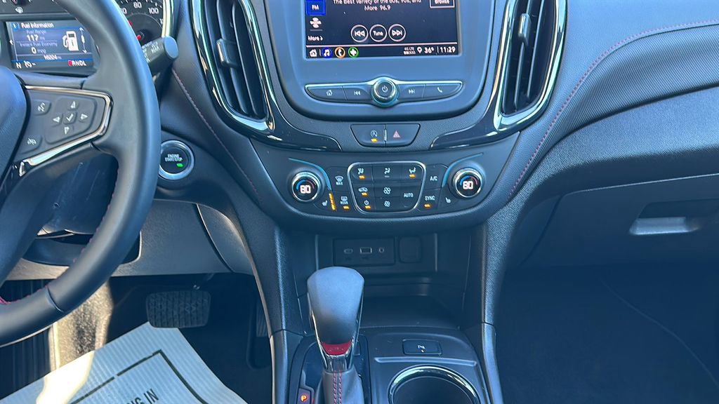 Used 2023 Chevrolet Equinox RS image 19