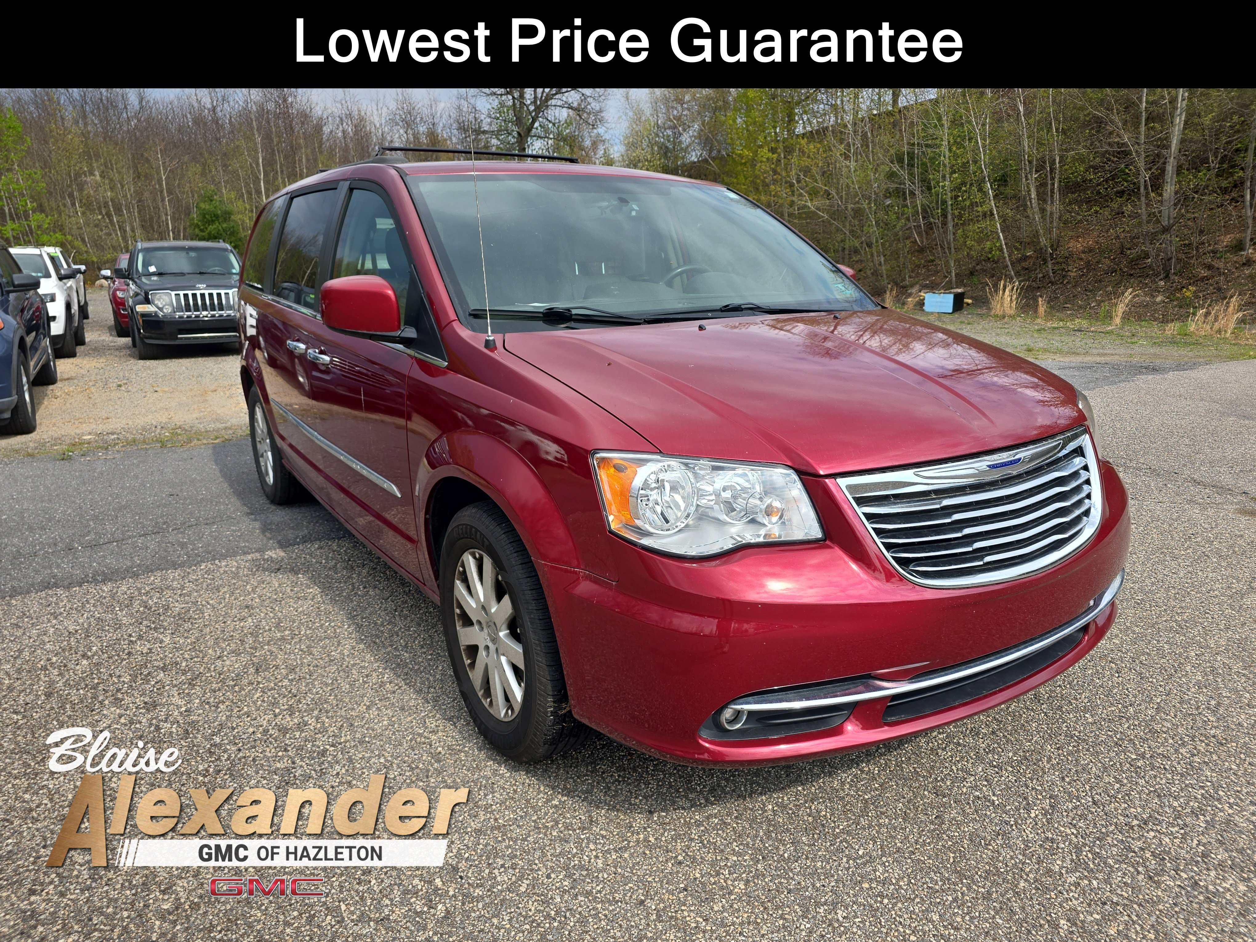 Used 2015 Chrysler Town & Country Touring w/ Driver Convenience Group