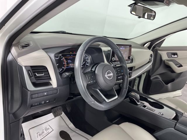 Used 2023 Nissan Rogue SV w/ SV Premium B Package image 23