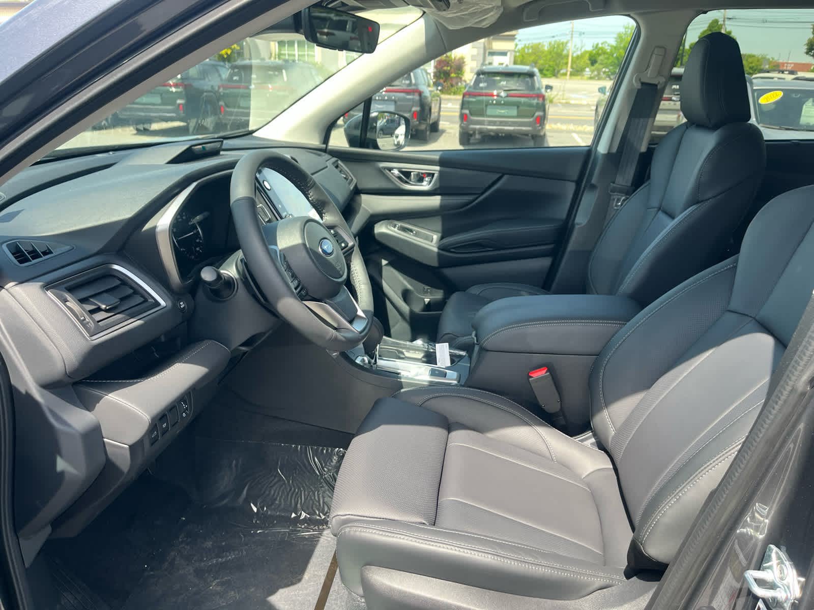 New 2026 Subaru Ascent Limited AWD/4WD image 9