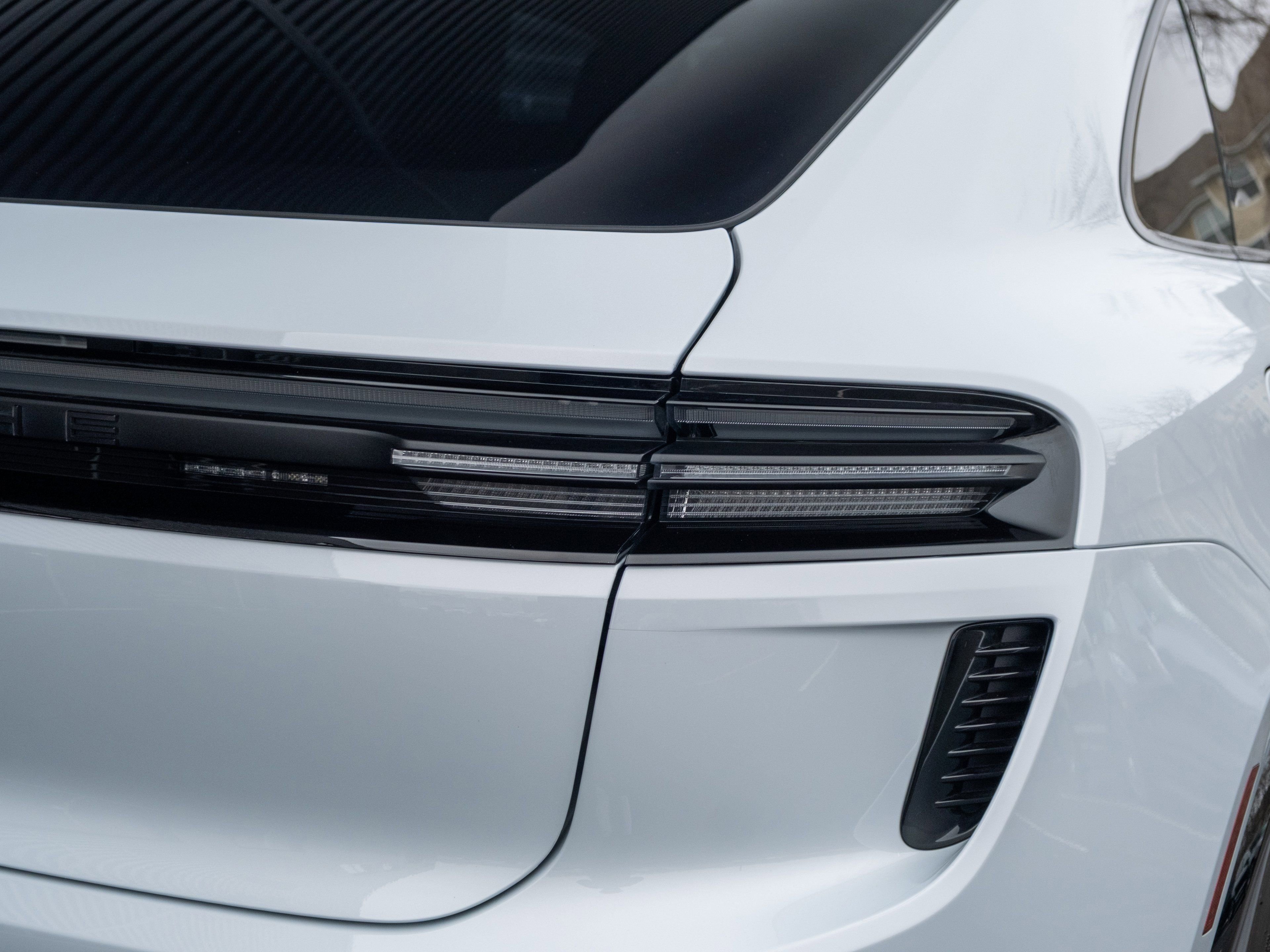 Certified 2025 Porsche Macan Turbo Electric image 57