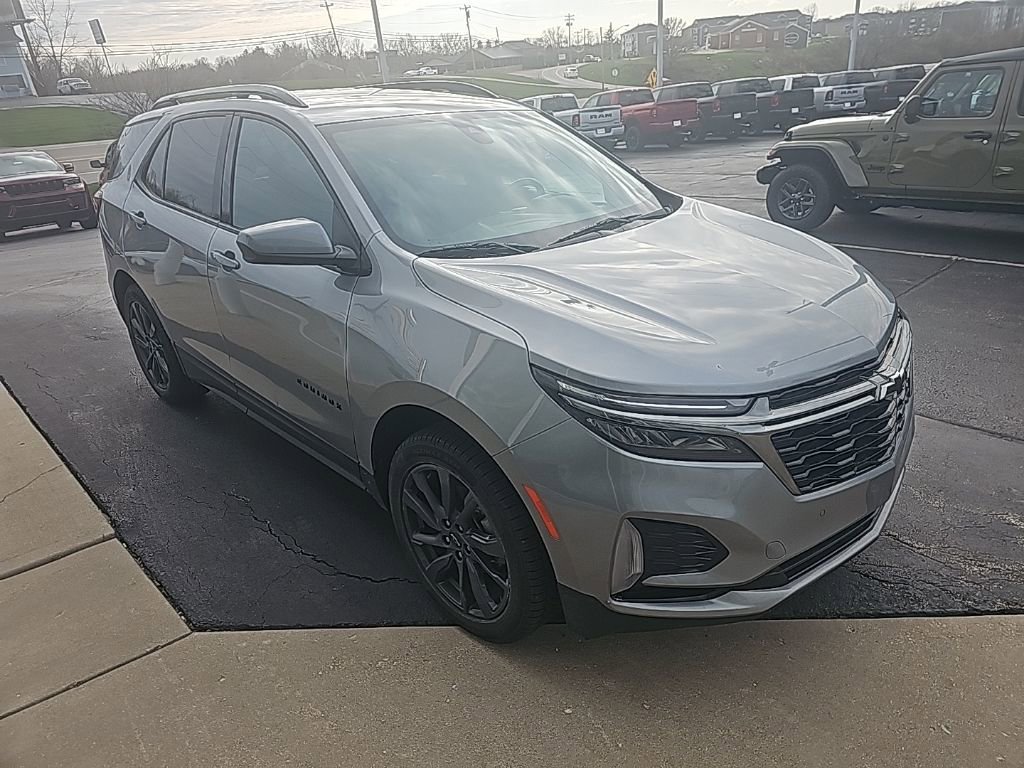 Used 2023 Chevrolet Equinox RS image 6
