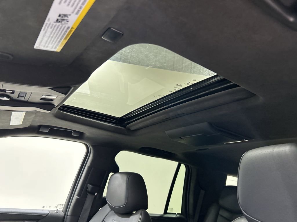 Used 2020 Cadillac Escalade Platinum image 26