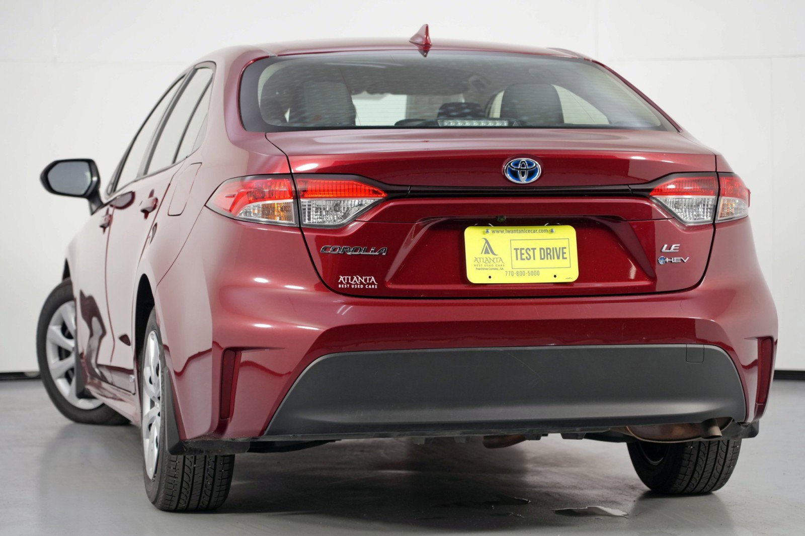 Used 2025 Toyota Corolla LE image 5