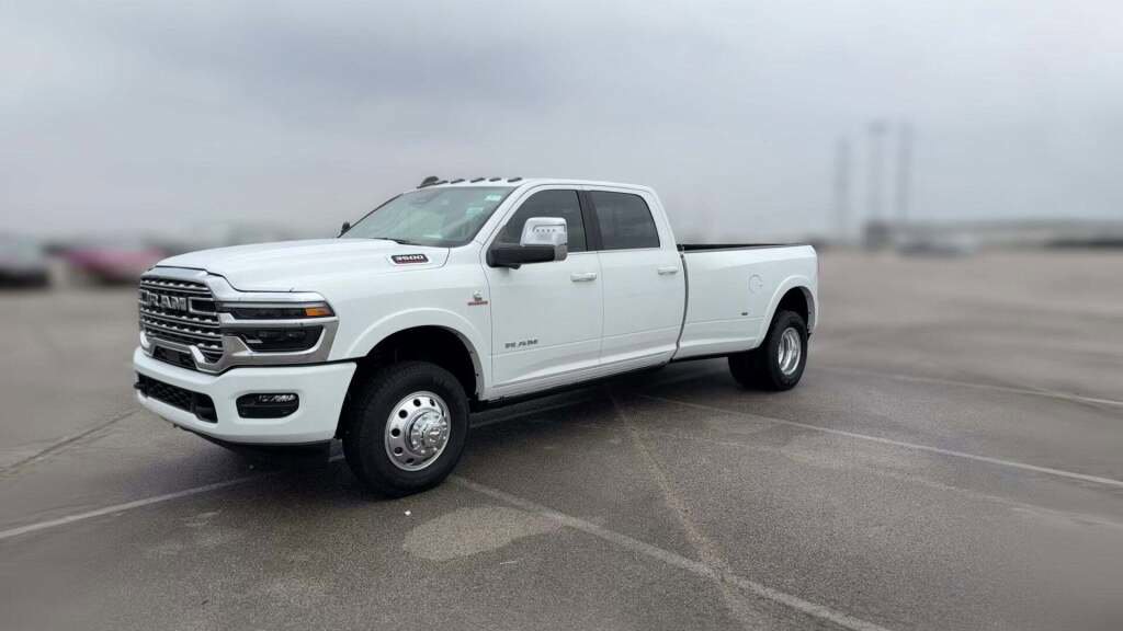 New 2025 RAM 3500 Longhorn image 1