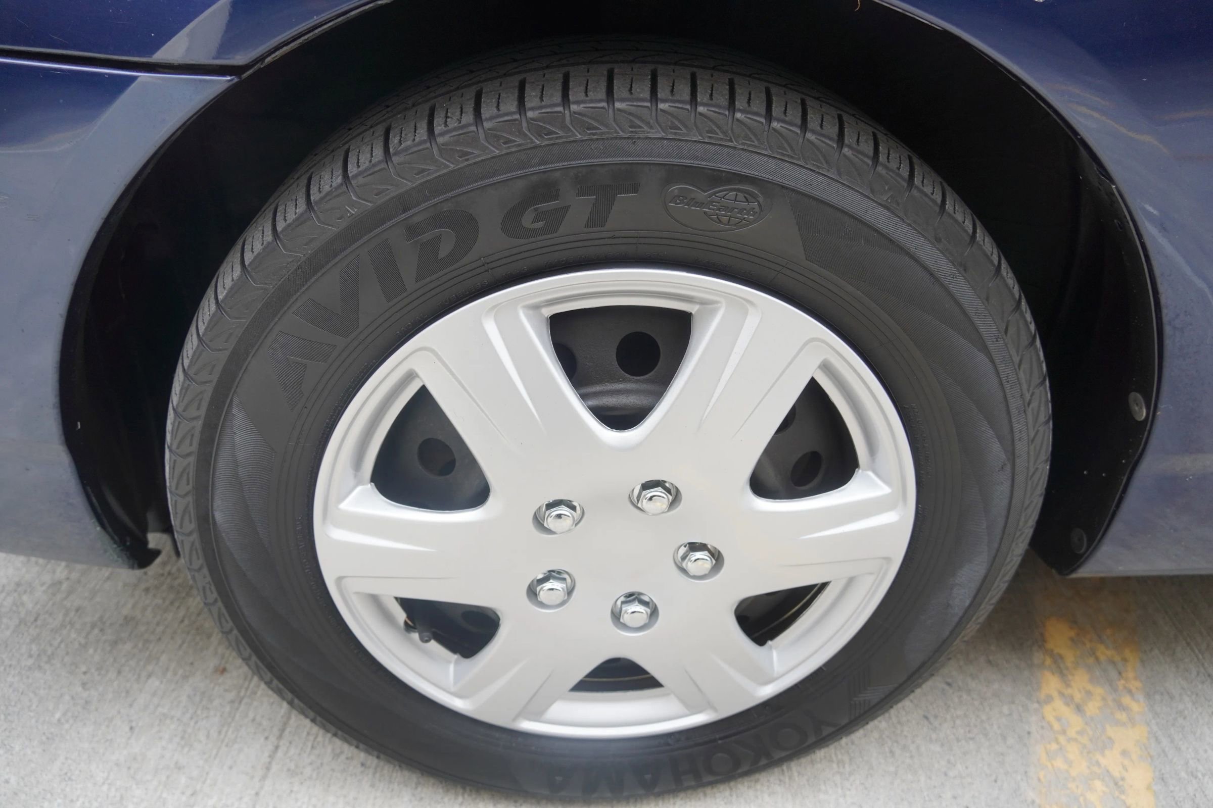 Used 2003 Toyota Corolla LE image 33