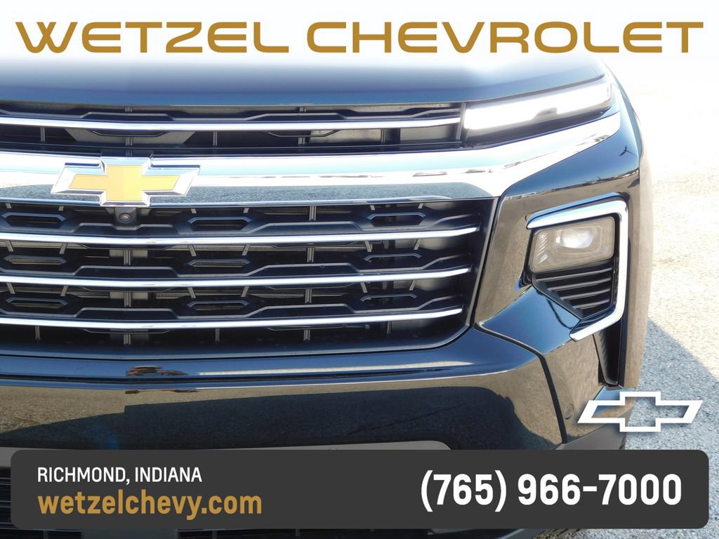 New 2027 Chevrolet Traverse LT w/ Enhanced Driving Package FWD image 9