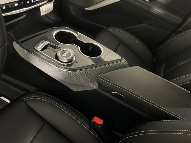 New 2026 Cadillac Optiq Luxury 1 w/ LPO, Floor Liner Package AWD/4WD image 14
