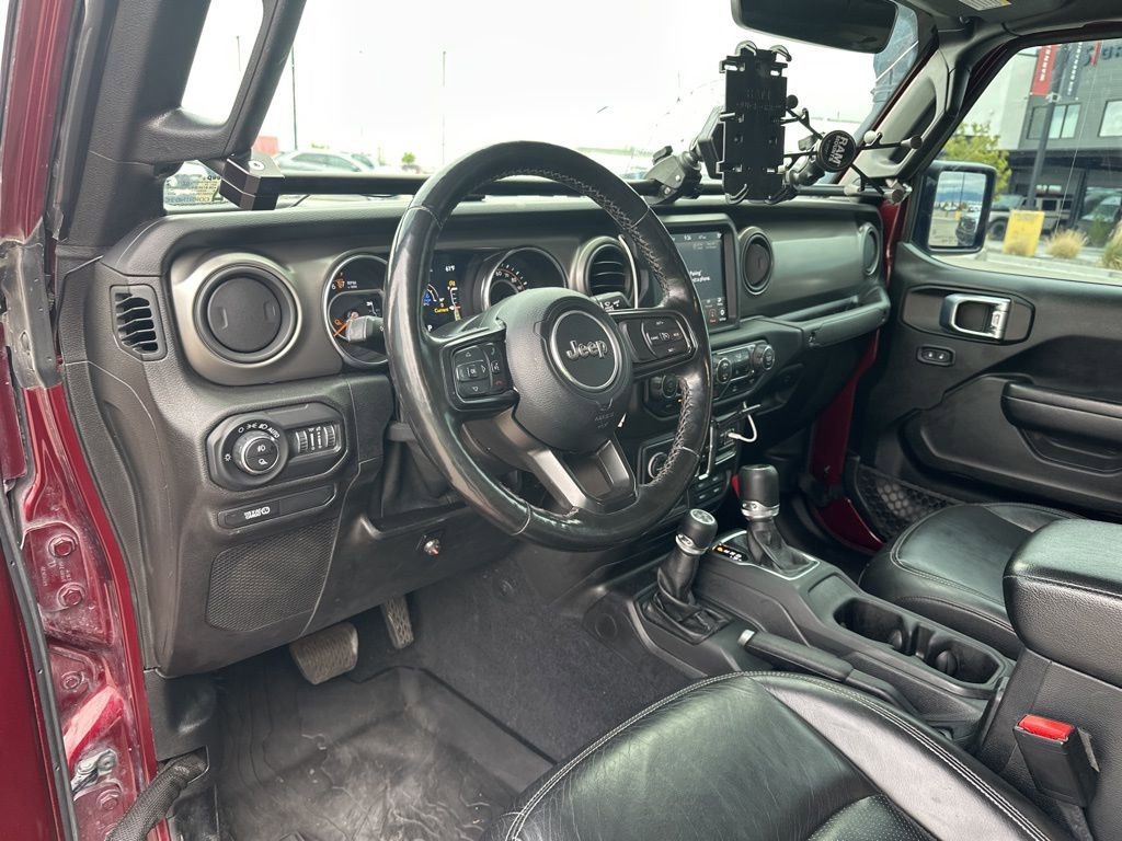 Used 2021 Jeep Gladiator Sport AWD/4WD image 17