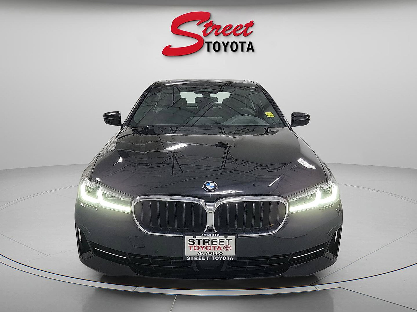 Used 2023 BMW 540i xDrive image 6