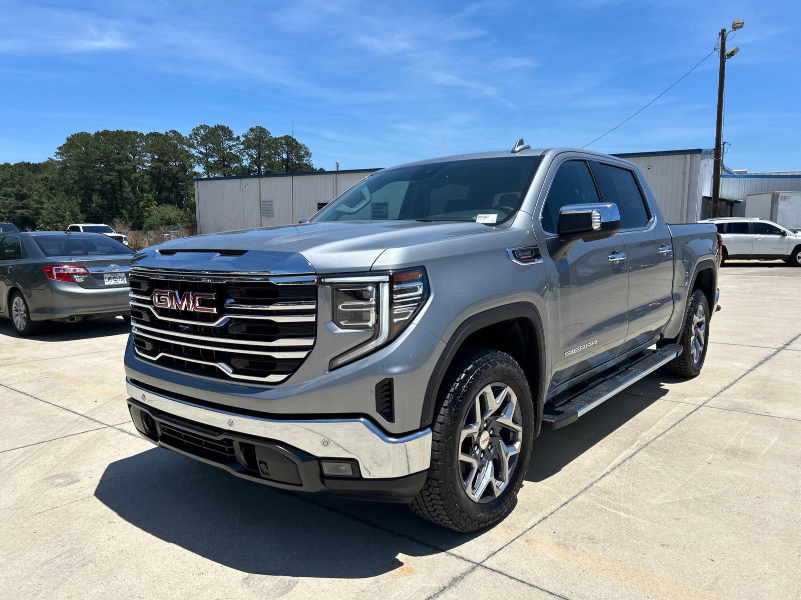 New 2026 GMC Sierra 1500 SLT w/ SLT Premium Plus Package