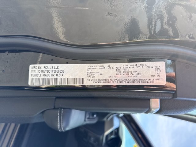 Used 2023 Jeep Grand Cherokee 4WD 4xe image 26