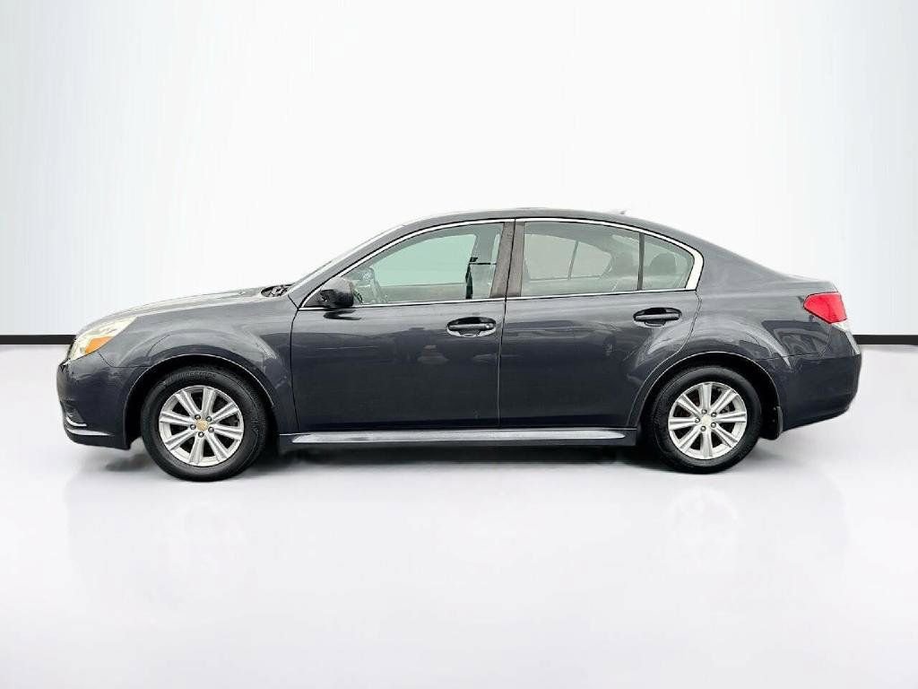 Used 2011 Subaru Legacy 2.5i Premium w/ All-Weather Pkg image 8