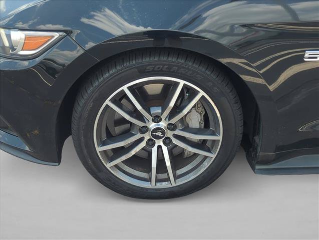 Used 2015 Ford Mustang GT RWD image 25