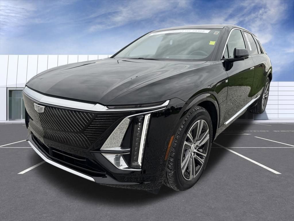 Certified 2024 Cadillac Lyriq Luxury image 6