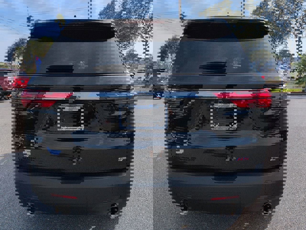 Used 2023 Chevrolet Traverse RS image 5