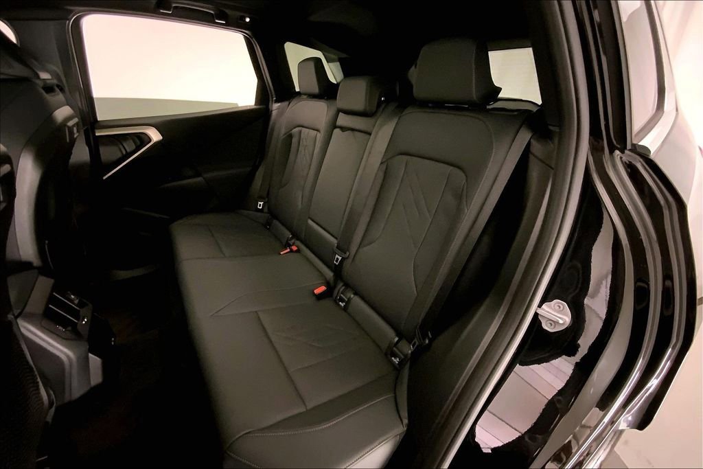 Used 2025 BMW X3 xDrive30i image 14