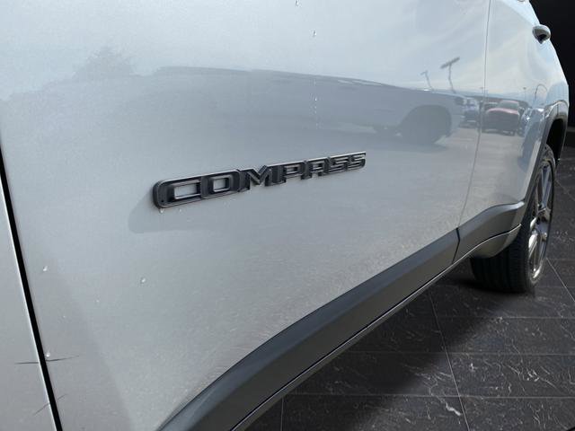 New 2025 Jeep Compass Limited w/ Sun & Sound Group image 37