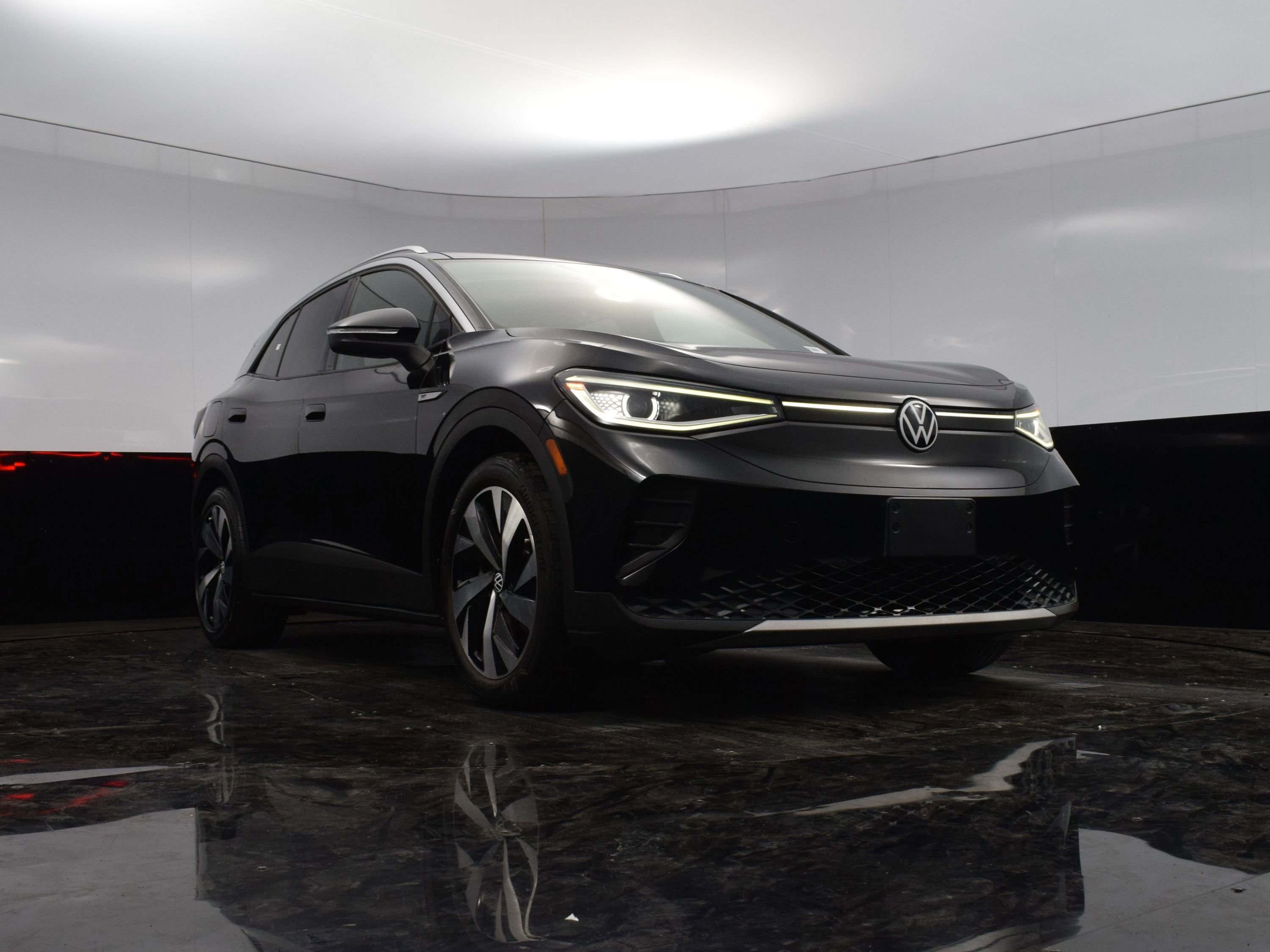 Used 2021 Volkswagen ID.4 1st Edition w/ ID.4 Protection Package image 17