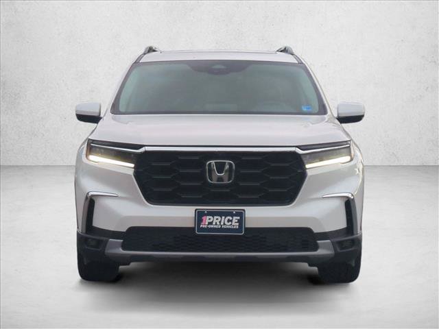 Used 2023 Honda Pilot Elite image 2