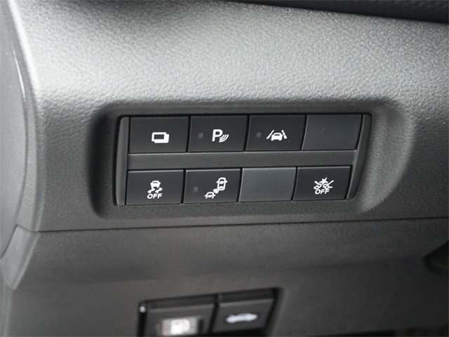 New 2025 Nissan Kicks Play S image 21