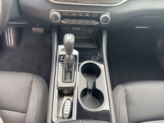 Used 2024 Nissan Altima 2.5 SV image 11