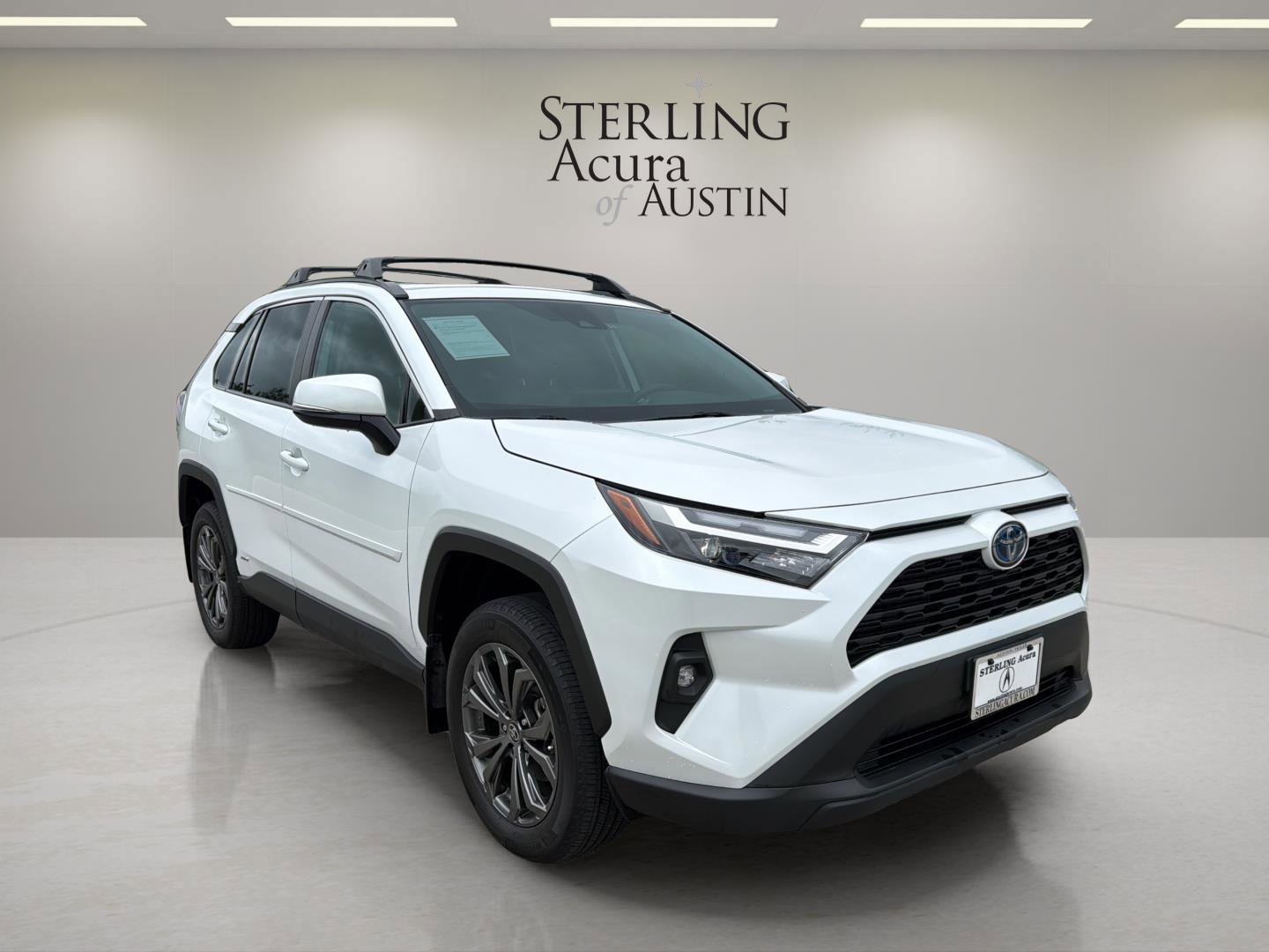 Used 2024 Toyota RAV4 XLE Premium AWD/4WD image 3
