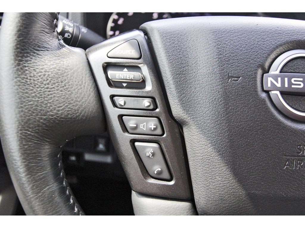 Used 2023 Nissan Frontier SV w/ SV Convenience Package AWD/4WD image 17