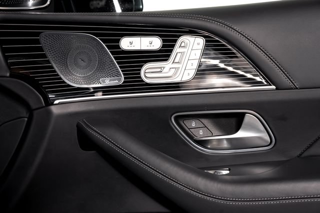 Used 2021 Mercedes-Benz Maybach GLS 600 4MATIC image 73