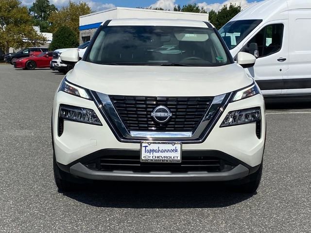 Used 2023 Nissan Rogue SV image 5