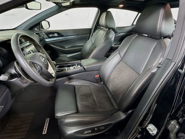 Certified 2023 Nissan Maxima SR w/ Sport Mat Group image 24