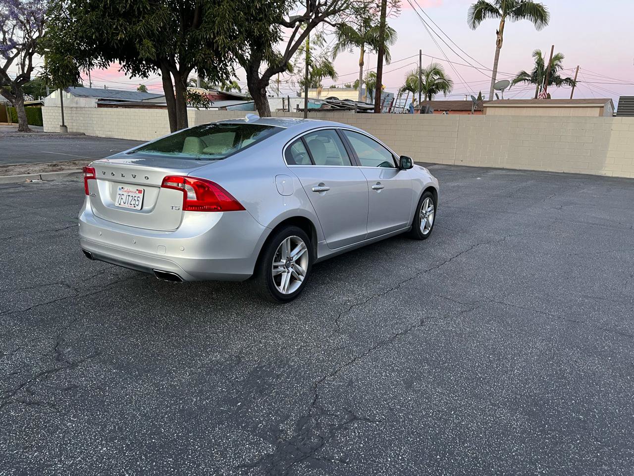 Used 2014 Volvo S60 T5 image 7